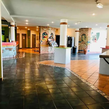 Superbe T2 Bord De Belle Résidence Au Port Piscine&parking Appartamento *