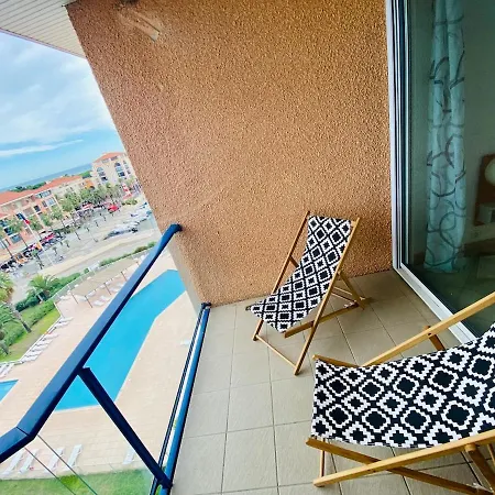 Superbe T2 Bord De Belle Résidence Au Port Piscine&parking Appartamento *