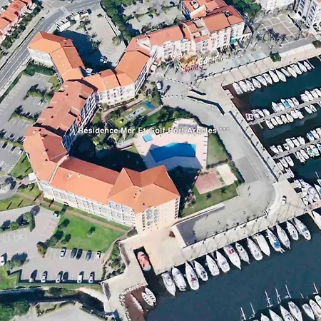Superbe T2 Bord De Belle Résidence Au Port Piscine&parking * Argelès-sur-Mer